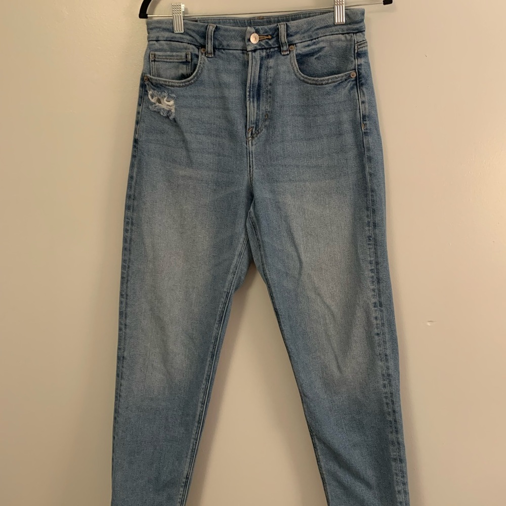American Eagle Curvy Mom Jeans